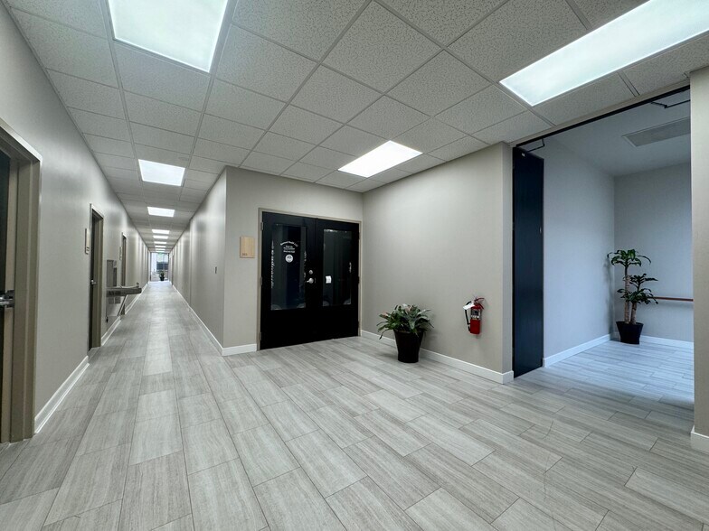 More Photos Of 1603 Santa Rosa Rd, Henrico Medical For Lease