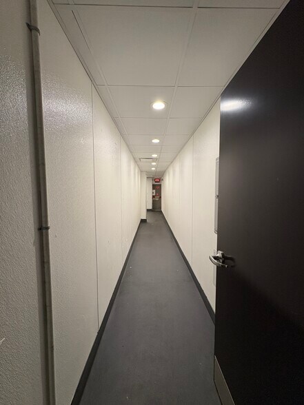 More Photos Of 3144 Steinway St, Astoria Apartments For Lease