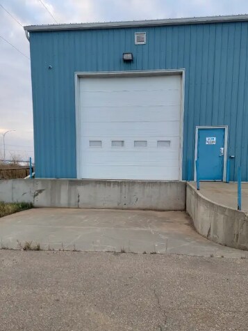 Primary Photo Of 1801 8th St, Nisku Manufacturing For Lease