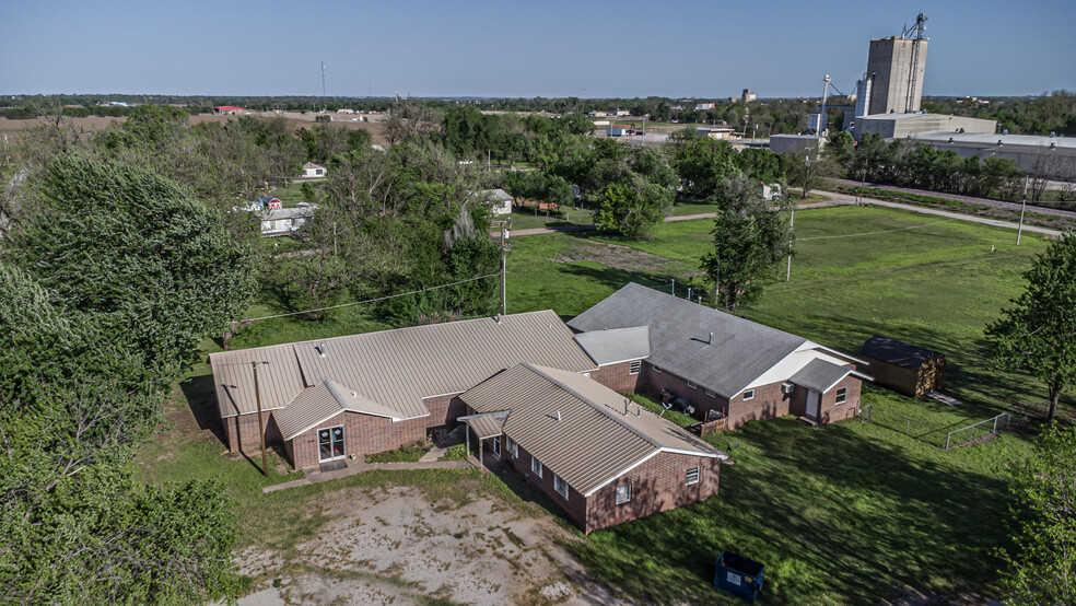 Primary Photo Of 1028 N 11th St, Chickasha Religious Facility For Sale