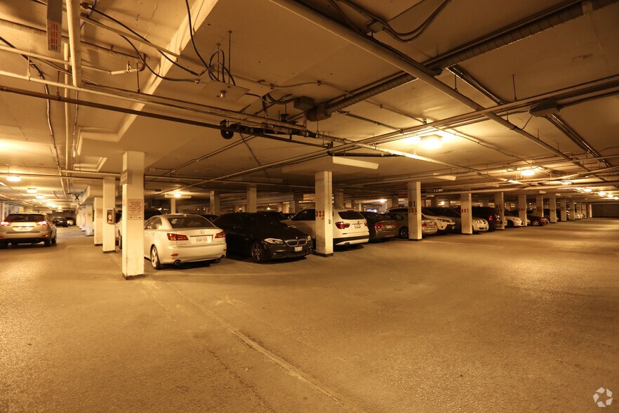 More Photos Of 4300-4390 Steeles Ave, Markham Unknown For Lease