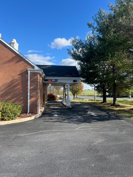 More Photos Of 1212 Cocoa Ave, Hershey Bank For Sale