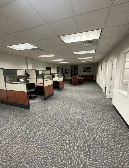 More Photos Of 1200 Philadelphia Pike, Wilmington Office For Sale