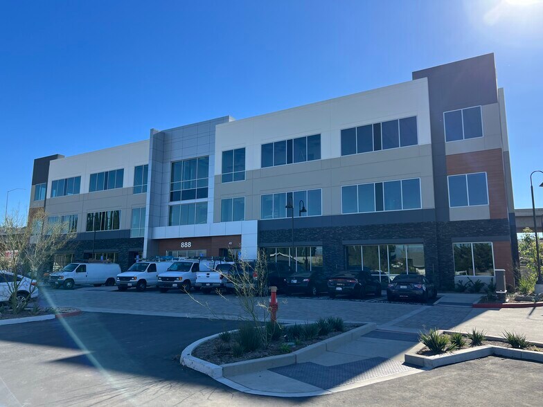 More Photos Of 888 S Brea Canyon Rd, Diamond Bar Medical For Lease