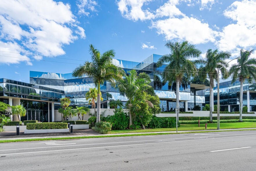 More Photos Of 4800 N Federal Hwy, Boca Raton Medical For Sale
