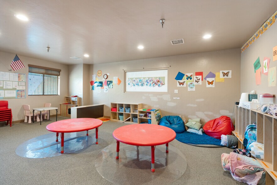 More Photos Of 7175 E 2nd St, Prescott Valley Warehouse For Sale