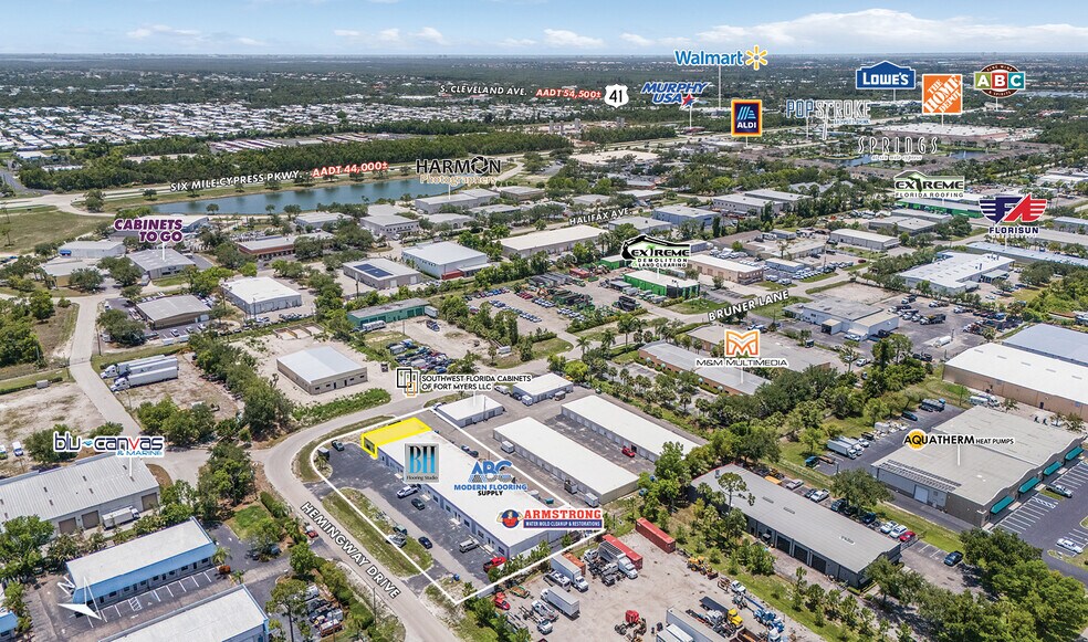 More Photos Of 1194 Hemingway Dr, Fort Myers Light Distribution For Sale