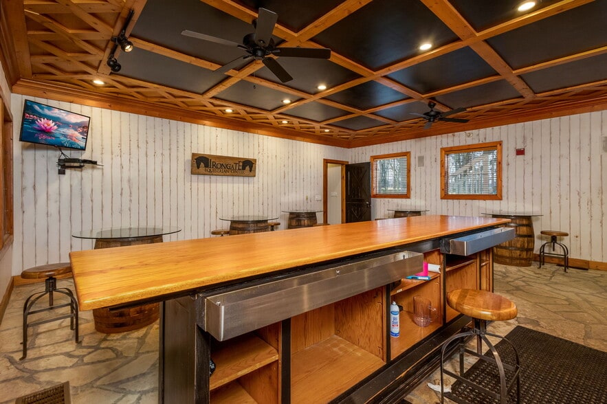 More Photos Of 12298 Croton Rd, Croton Specialty For Sale