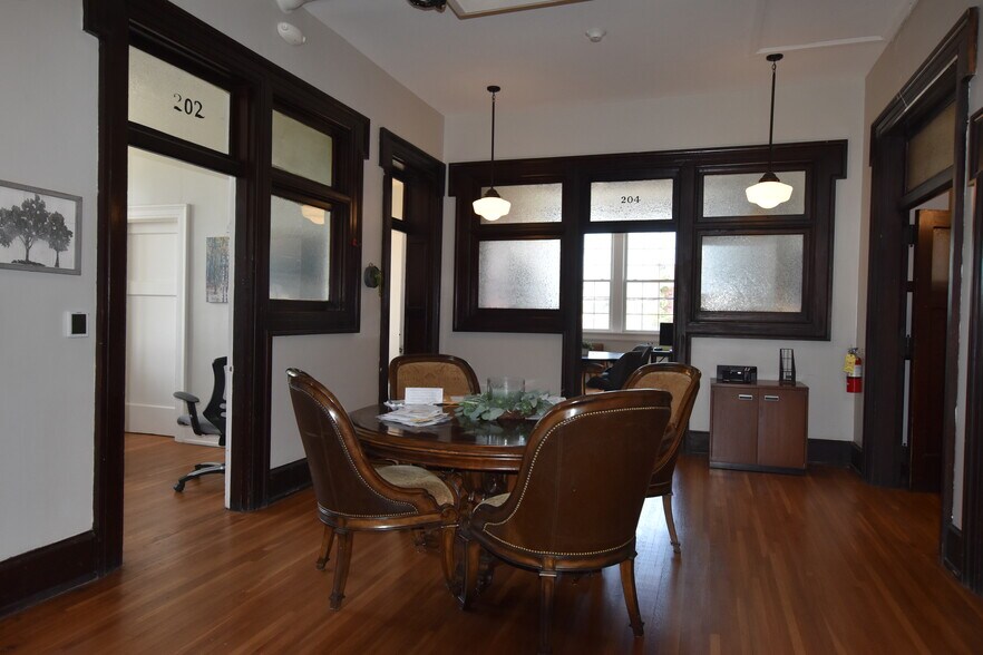 More Photos Of 2602 E Main St, Chattanooga Loft Creative Space For Sale