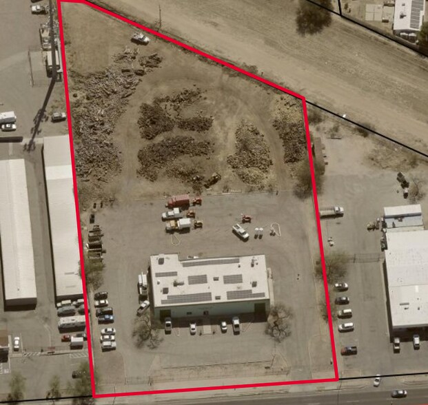 More Photos Of 4040 E 29th St, Tucson Warehouse For Lease