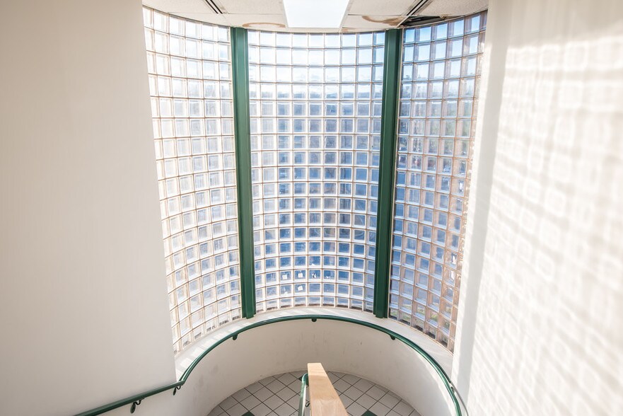 More Photos Of 110 Baughmans Ln, Frederick Medical For Lease