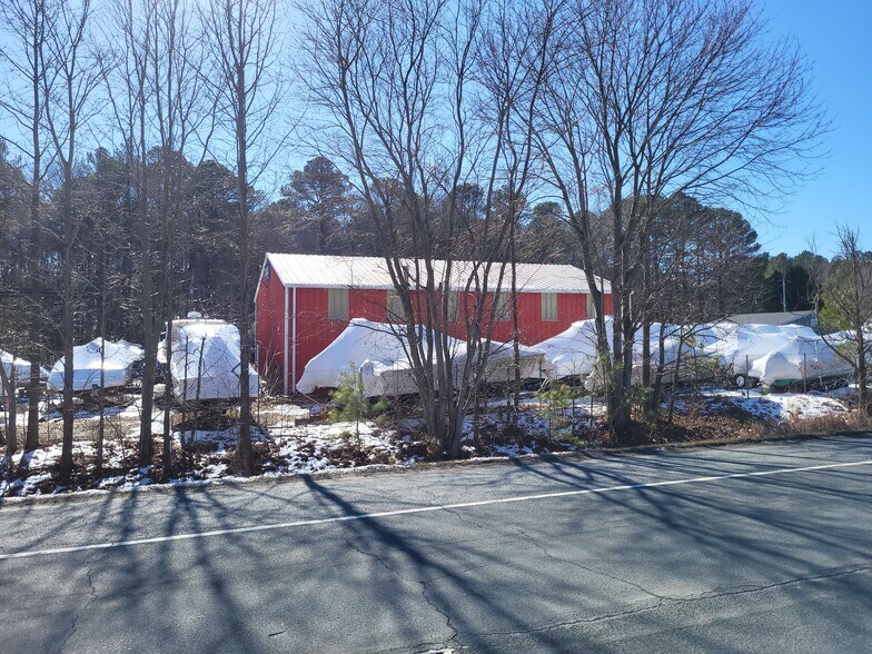 More Photos Of 9649 New Rd, Mcdaniel Marina For Sale