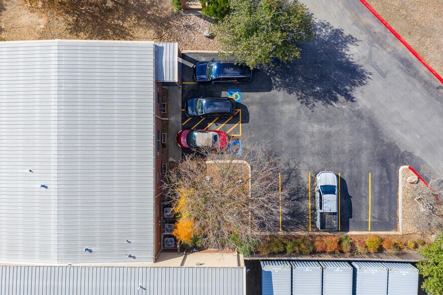 More Photos Of 1300 Universal City Blvd, Universal City Warehouse For Sale