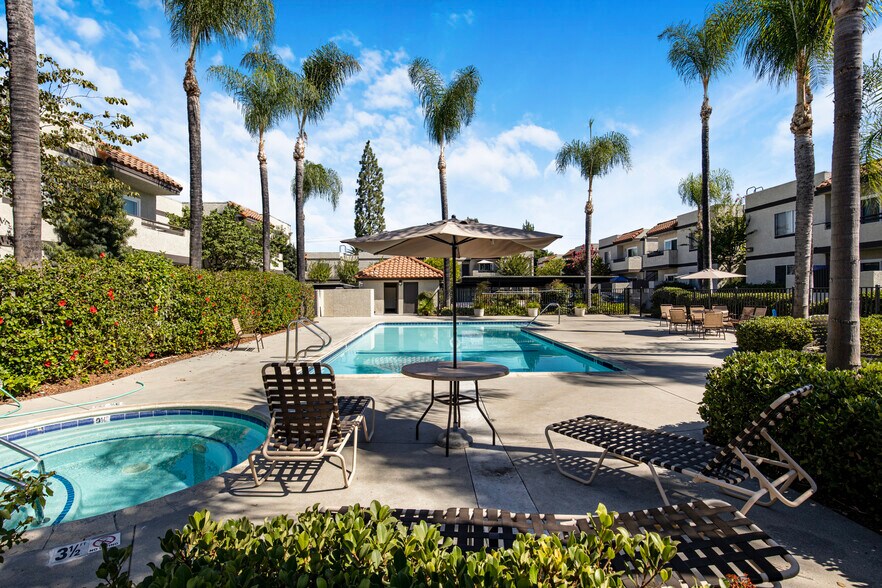 Primary Photo Of 19550 E Cienega Ave, Covina Apartments For Sale