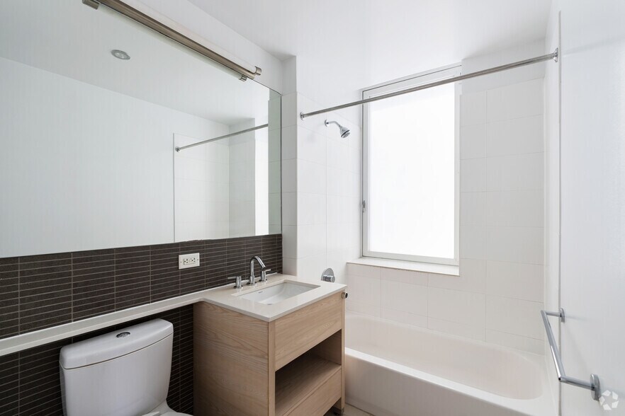 More Photos Of 74 Dekalb Avenue, Brooklyn Apartments For Lease