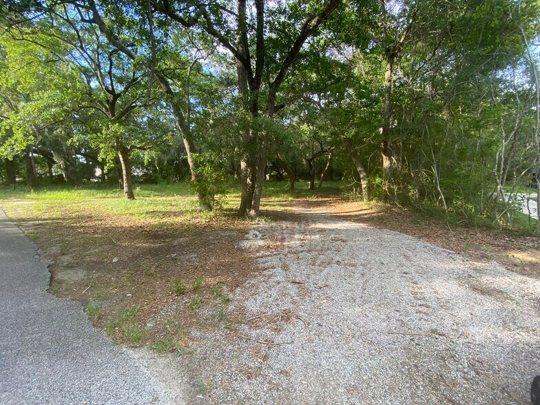 More Photos Of 9842 Ocean Hwy, Pawleys Island Convenience Store For Sale