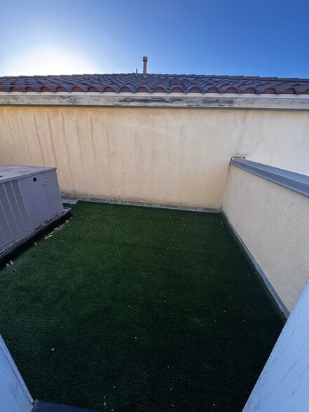 More Photos Of 1321 Post Ave, Torrance Loft Creative Space For Lease