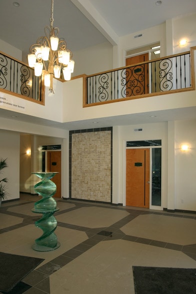 More Photos Of 9650 Commerce Dr, Carmel Office For Lease