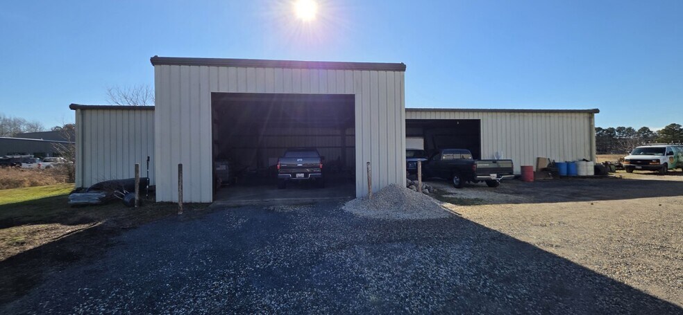 More Photos Of 30717 Park Dr, Princess Anne Flex For Lease