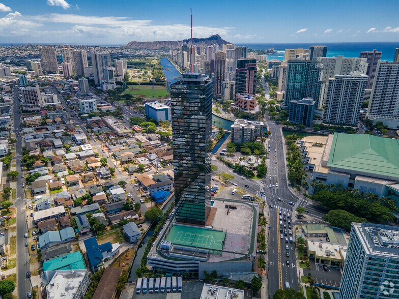 More Photos Of 1750 kalakaua Ave, Honolulu Office For Lease