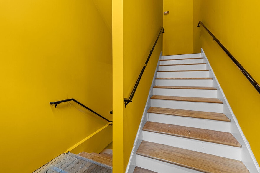 More Photos Of 28 Anawan St, Fall River Manufacturing For Sale