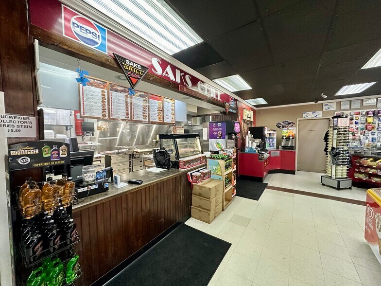 More Photos Of 450 E King St, Boone Service Station For Sale