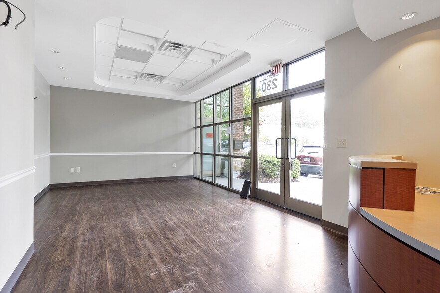 More Photos Of 4385 Johns Creek Pky, Suwanee Medical For Lease