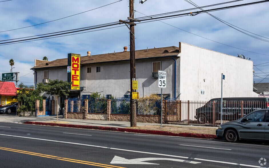 More Photos Of 6310 S Figueroa St, Los Angeles Hotel For Sale