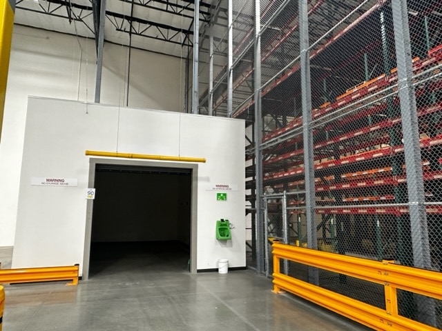 More Photos Of 3601 Fanucchi Way, Shafter Distribution For Lease