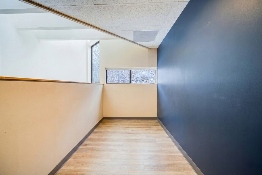 More Photos Of 56 Main St, Poughkeepsie Medical For Lease