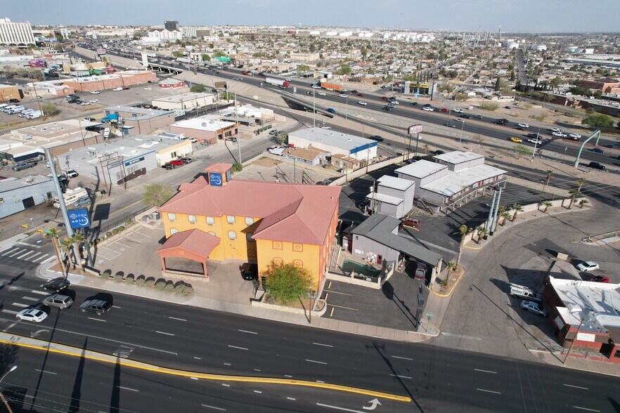 More Photos Of 5636 Paisano dr, El Paso Hotel For Sale