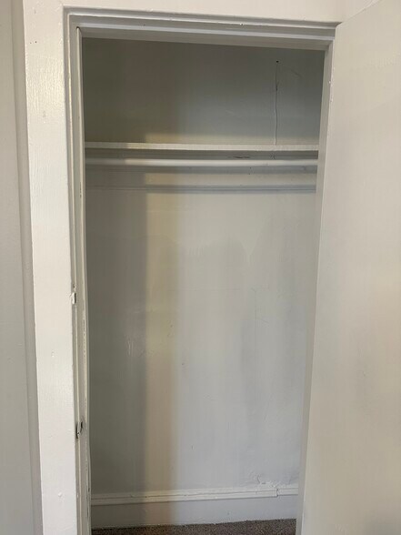 More Photos Of 1192 Yorkship Sq, Camden General Retail For Sale