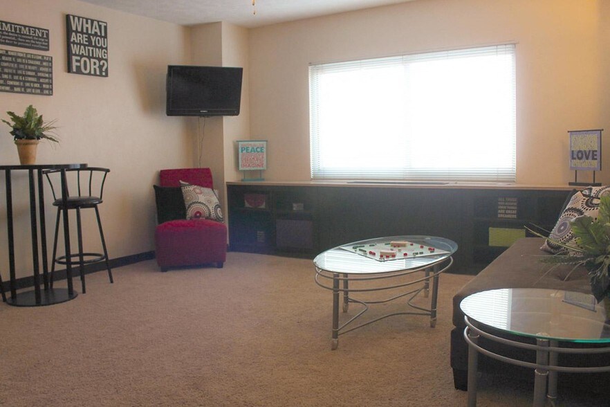 More Photos Of 320 N 22nd St, Omaha Apartments For Sale
