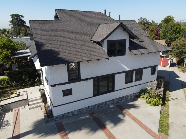 More Photos Of 599 N Fair Oaks Ave, Pasadena Office For Lease