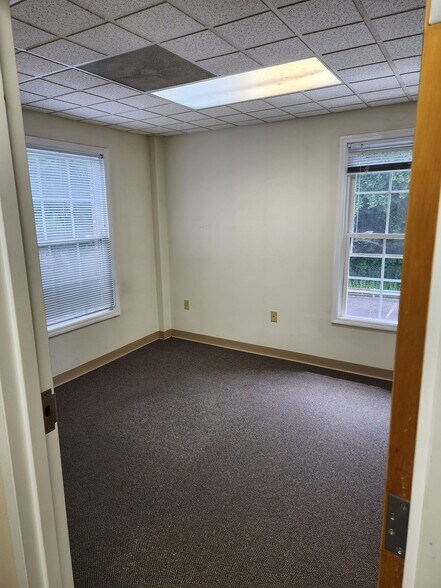 More Photos Of 365 Main St, Watertown Office For Sale