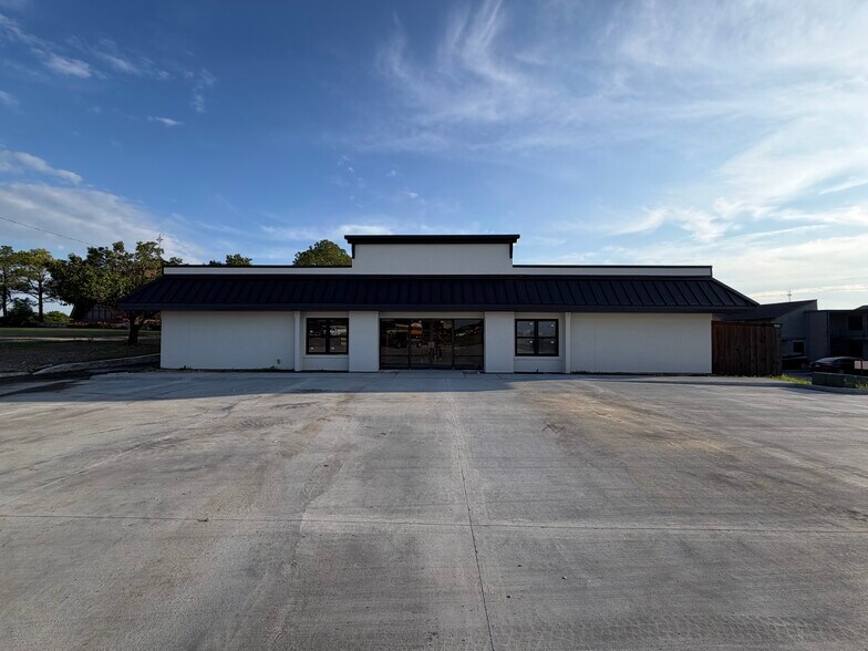 Primary Photo Of 1912 Joe Ramsey Blvd E, Greenville Office For Lease