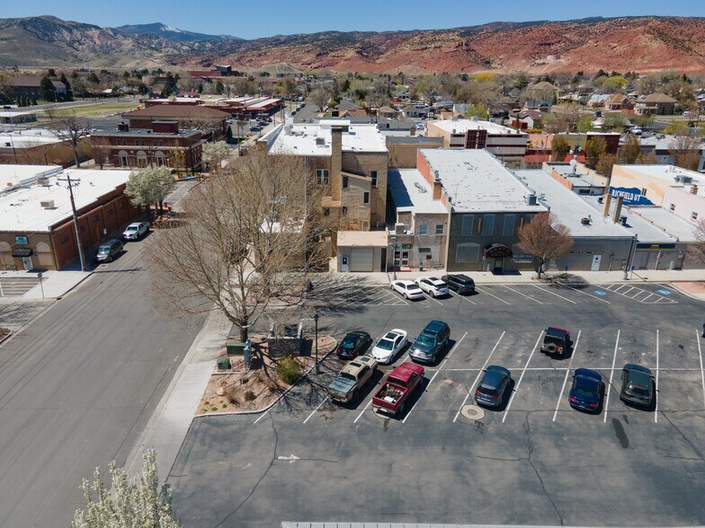 More Photos Of 108 N Main St, Richfield Office Residential For Sale