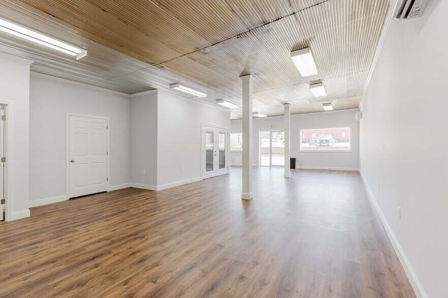 More Photos Of 501 W Forsyth St, Americus General Retail For Sale