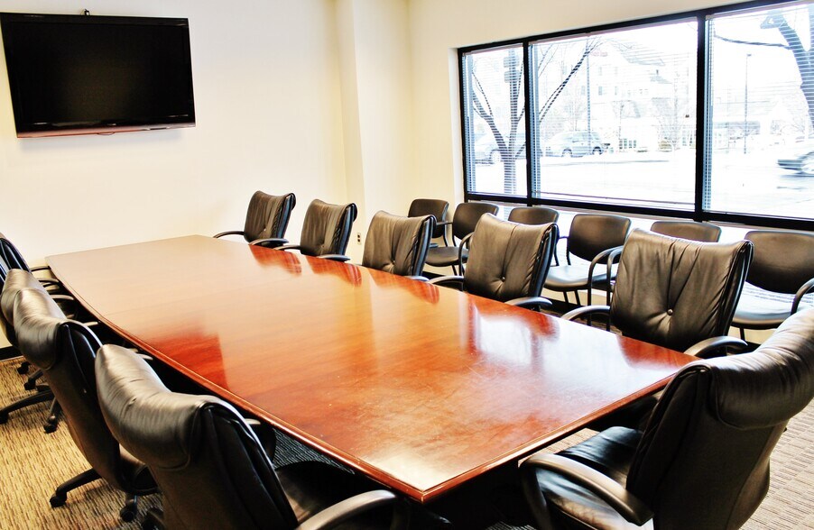 More Photos Of 5850 Waterloo Rd, Columbia Coworking Space