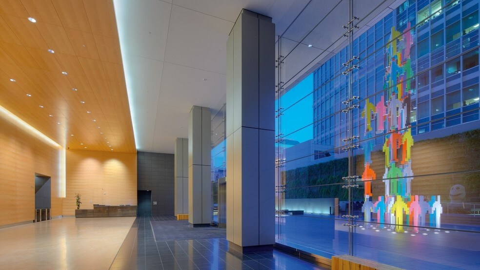 More Photos Of 555 Mission St, San Francisco Office For Lease