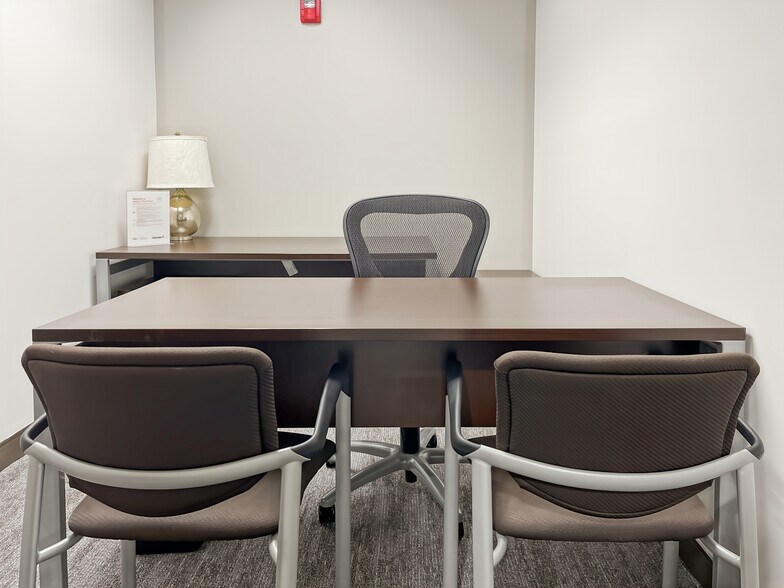 More Photos Of 11414 W Park Pl, Milwaukee Coworking Space