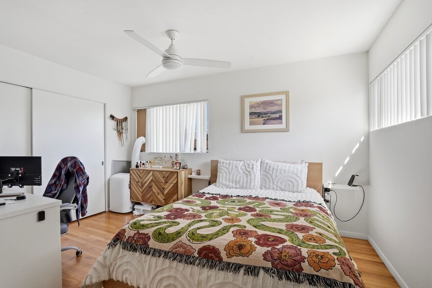 More Photos Of 428-438 Rosemont St, La Jolla Apartments For Sale
