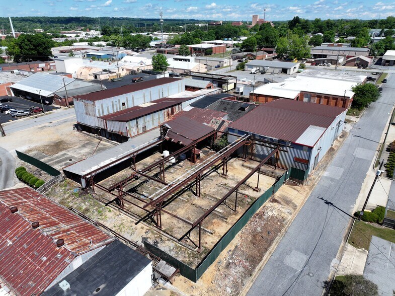 More Photos Of 1324 11th Ave, Columbus Warehouse For Sale