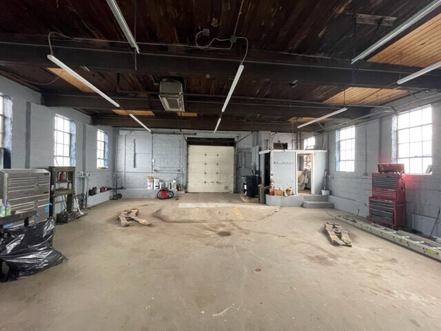 More Photos Of 271 Reservoir Ave, Providence Auto Repair For Sale