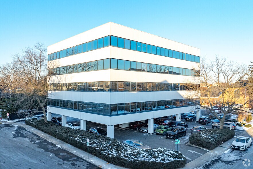 More Photos Of 100 N Centre Ave, Rockville Centre Medical For Lease