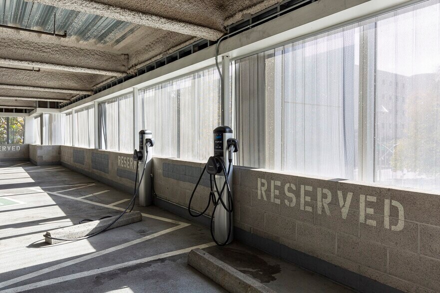 More Photos Of 621 Capitol Mall, Sacramento Office For Lease