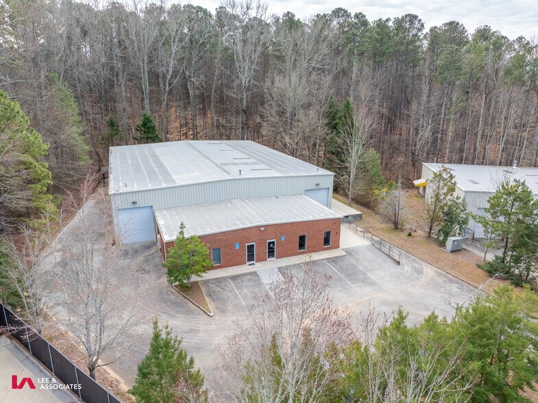 More Photos Of 121 Holt Industrial Cir, Acworth Warehouse For Sale