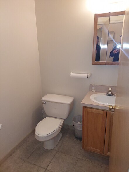 More Photos Of 94 Bayard St, New Brunswick Apartments For Lease
