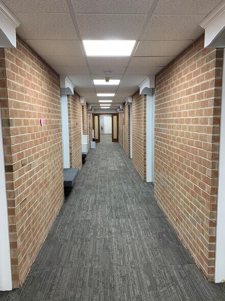 More Photos Of 100 Porter Rd, Pottstown Medical For Sale