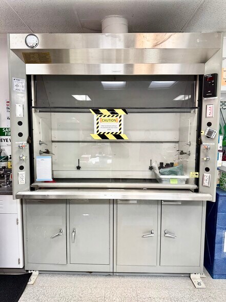 More Photos Of 797 San Antonio Rd, Palo Alto Research And Development For Lease